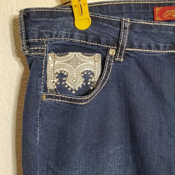 One 5 One Woman's Bootcut Jeans Size 12 Blue Sparkle Embellished Back Pockets - Picture 14 of 16